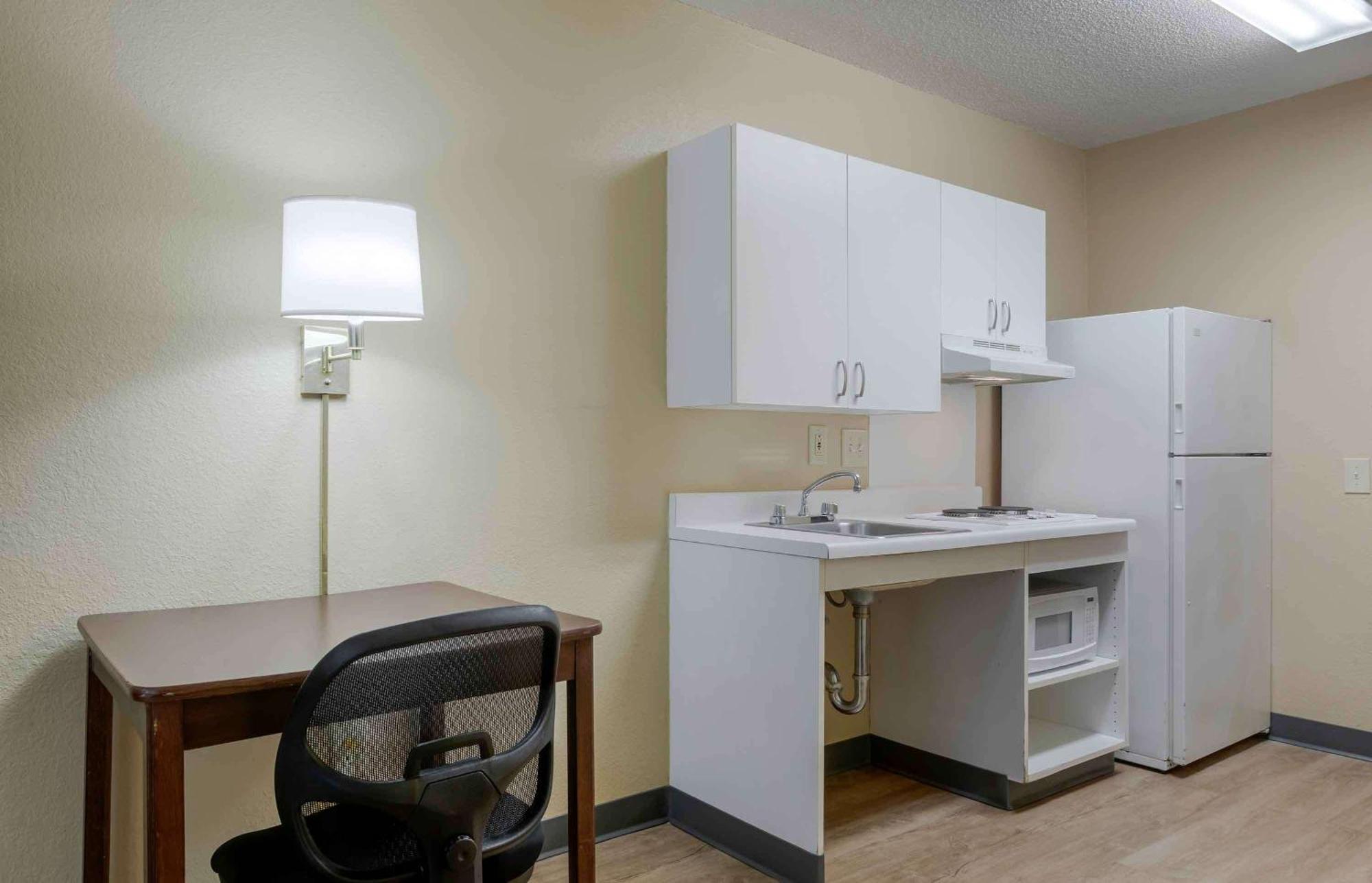 Extended Stay America Suites - Washington, Dc - Sterling Exterior photo